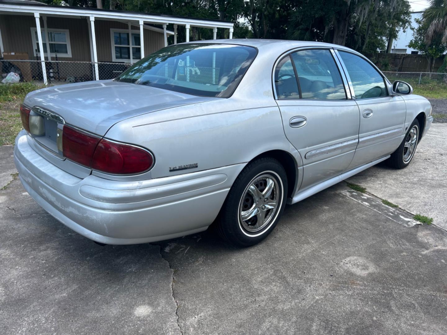 2002 Buick LeSabre (1G4HP54K624) , located at 1758 Cassat Ave., Jacksonville, FL, 32210, (904) 384-2799, 30.286720, -81.730652 - *****$2900.00*****LOW MILEAGE***** 2002 BUICK LESABRE CUSTOM ONLY 82,459 MILES!!!!! 4-DOOR AUTOMATIC TRANSMISSION ICE COLD AIR CONDITIONING RUNS GREAT EXTRA CLEAN INTERIOR CALL US BEFORE IT'S GONE @ 904-384-2799 - Photo#3